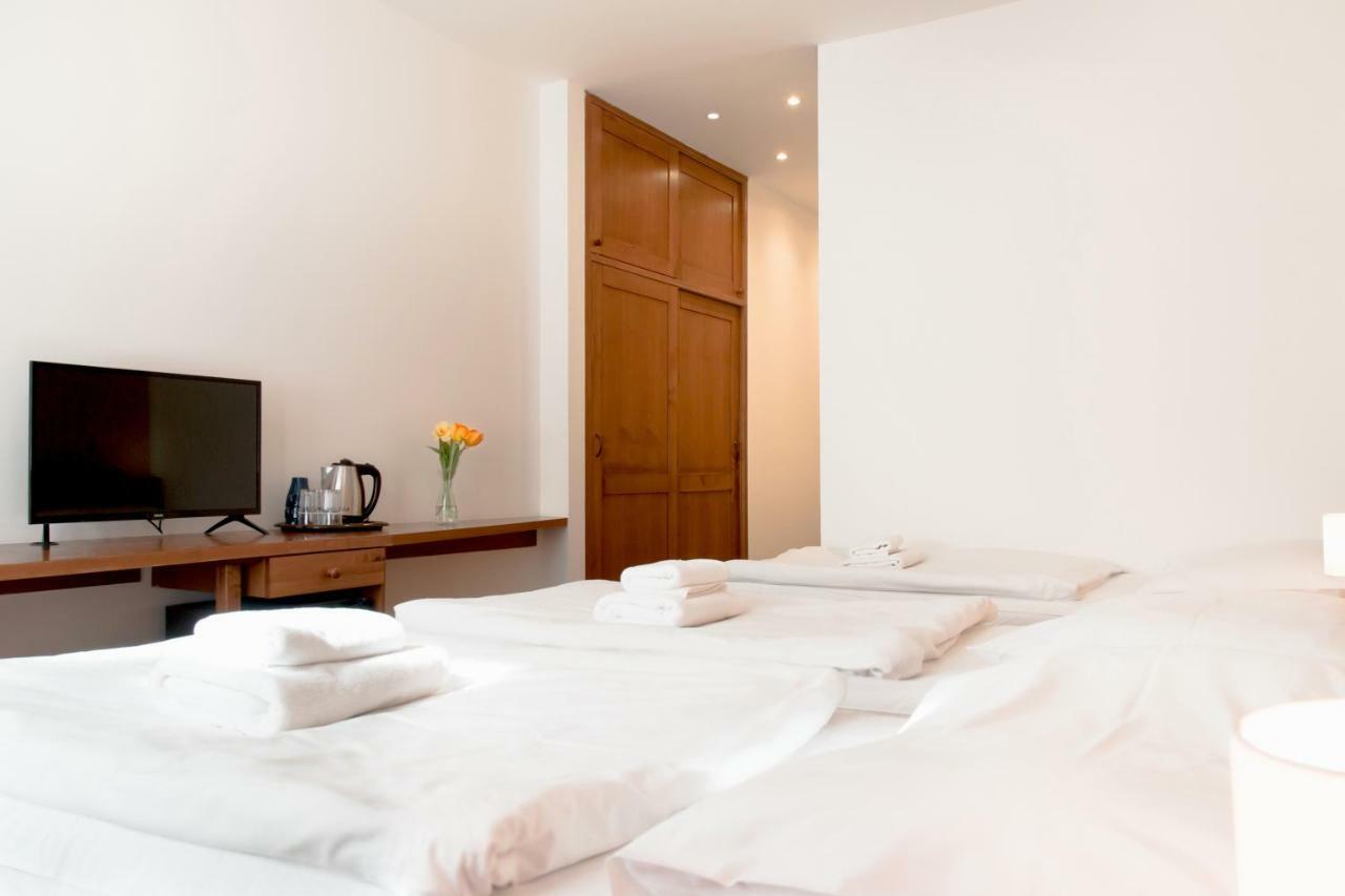 Hotell Karlin 3*
